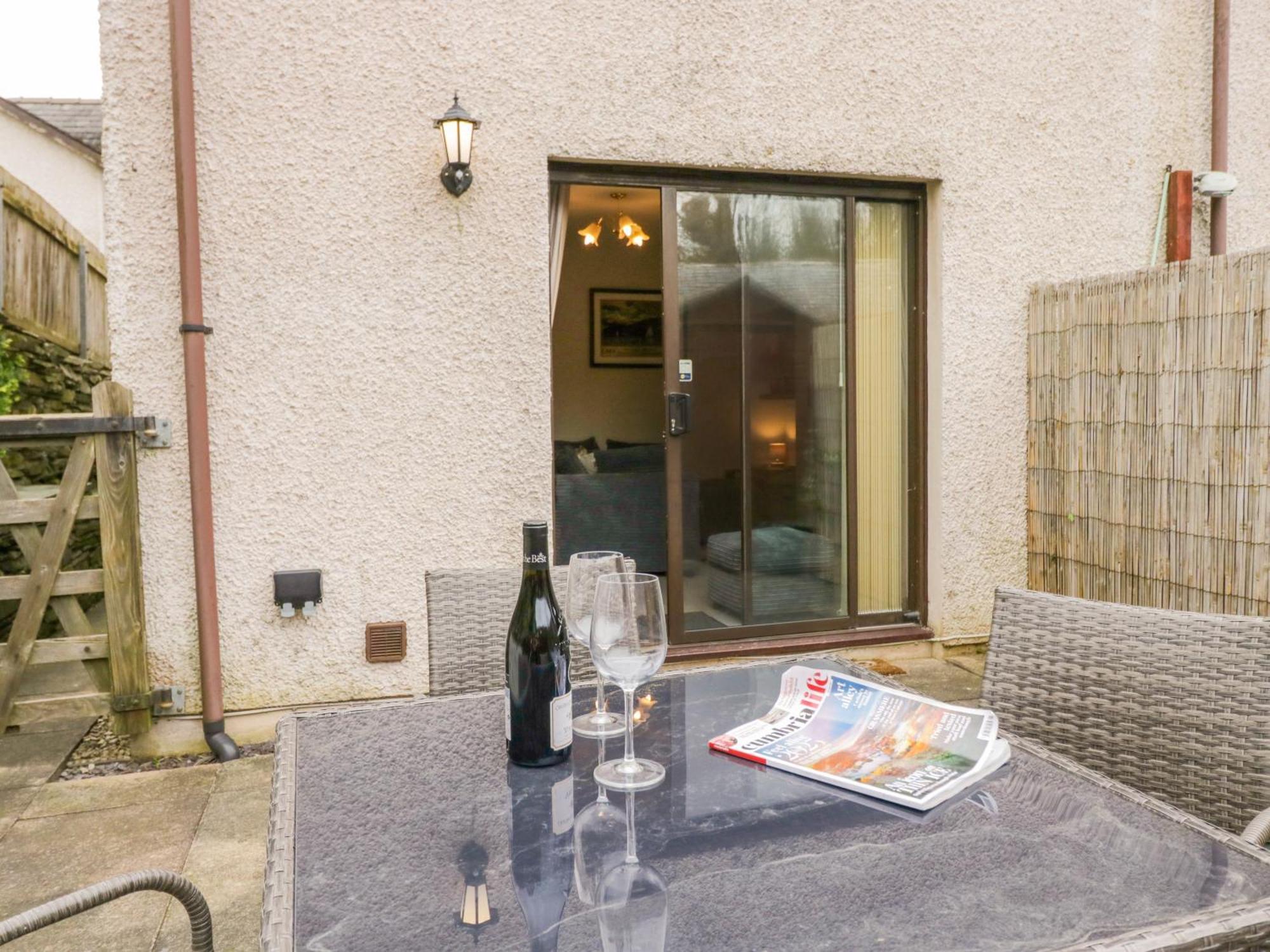 The Laurels Villa Ulverston Exterior photo